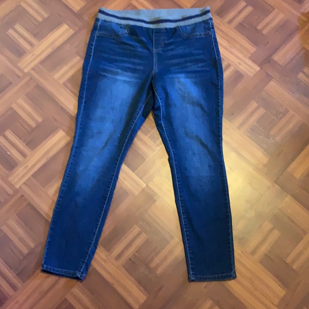 Pull On Jegging
